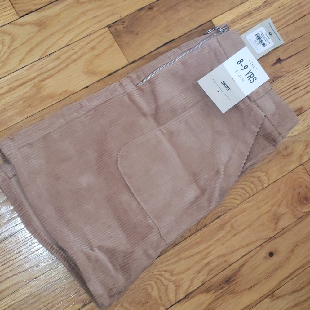 Girls size 8-9 Denim&co Corduroy tan skirt